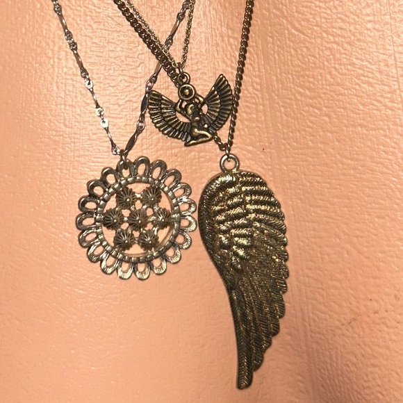 Betsey Johnson feather wing goddess fly with me necklace medallion charm N136